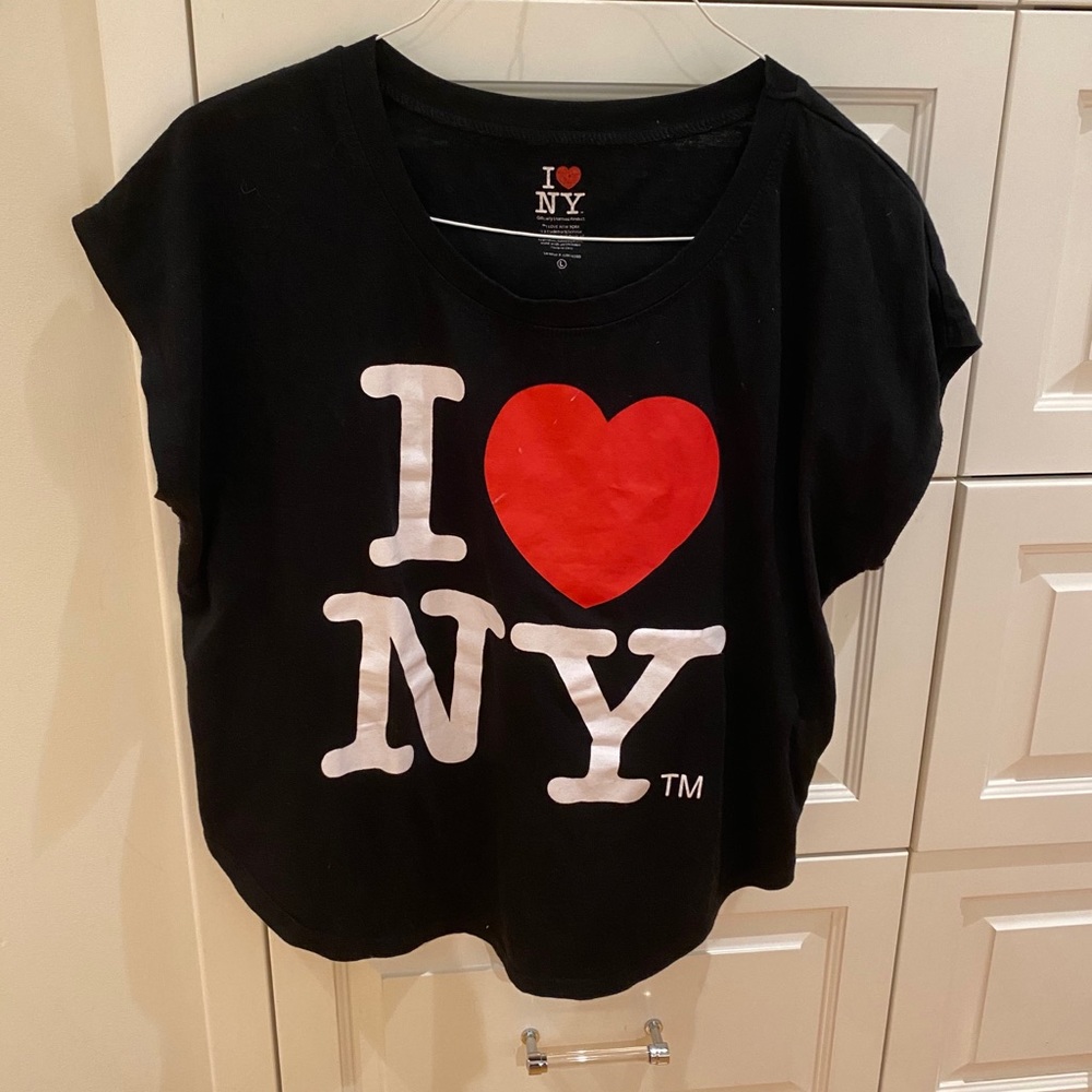 WOMEN’S NYC Tee